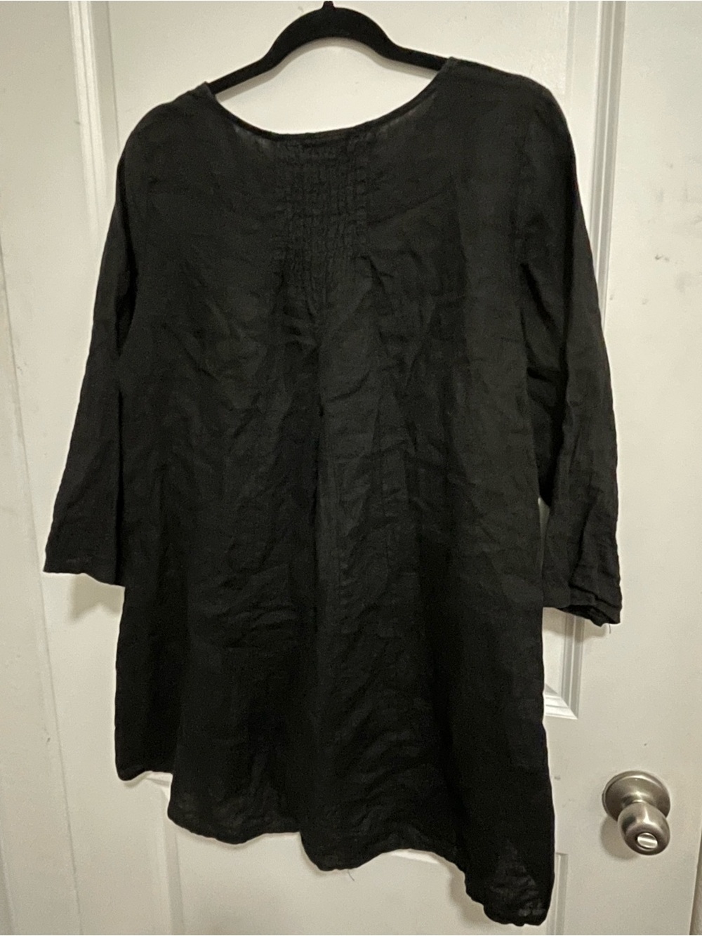 Terzo Millennio Relaxed Black Linen Button-Front Tunic - Picture 7 of 9